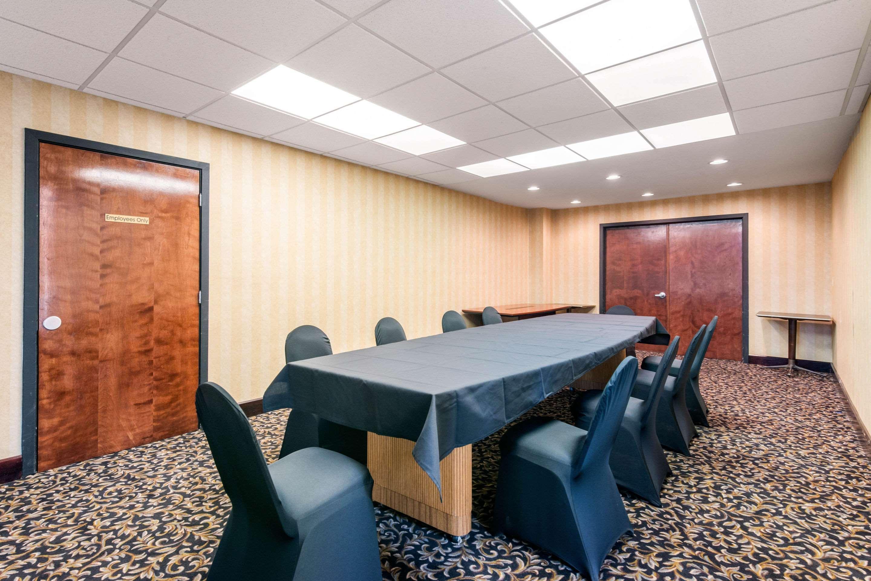 Quality Inn & Suites Tarpon Springs South Exteriör bild